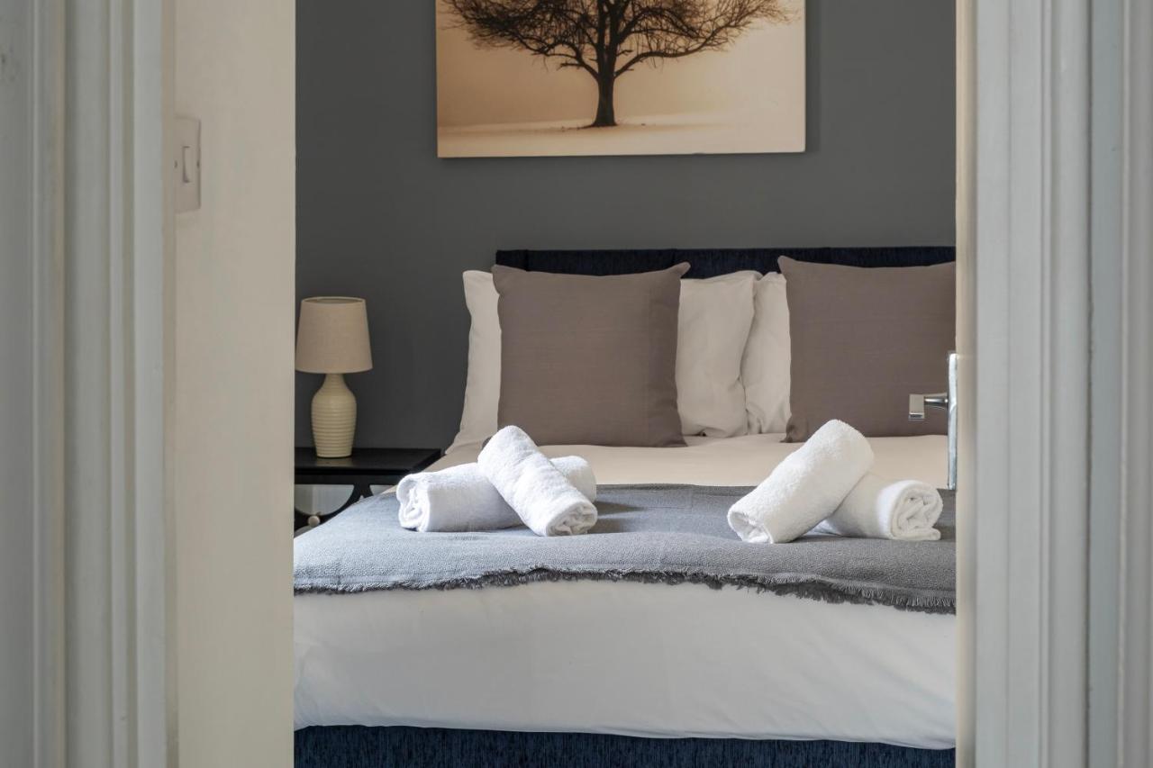 Super City Centre Apartment - Two Bedrooms, Perfect Location Bath Exteriör bild