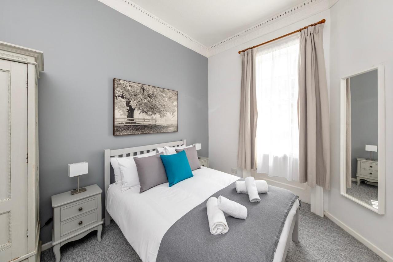 Super City Centre Apartment - Two Bedrooms, Perfect Location Bath Exteriör bild